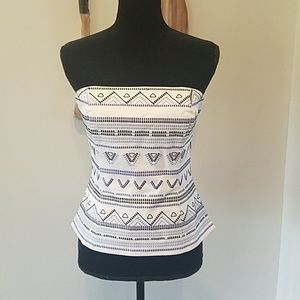 White House/ Black Market Size 4 Top lowest price